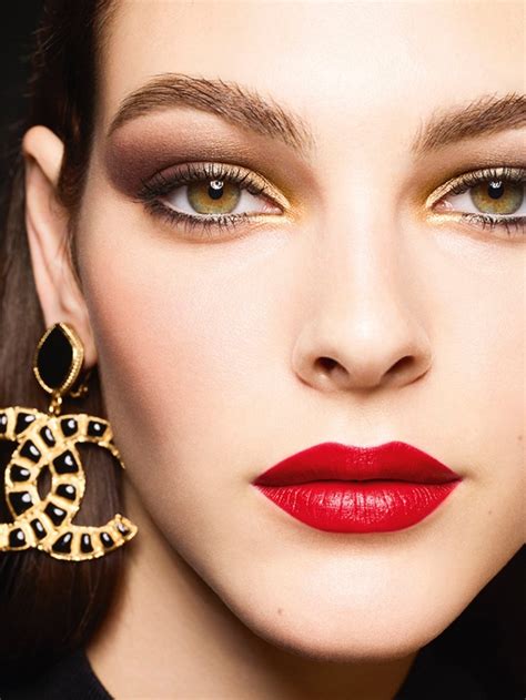 chanel beauty holiday 2019|Chanel Reveals Opulent Holiday 2019 Makeup .